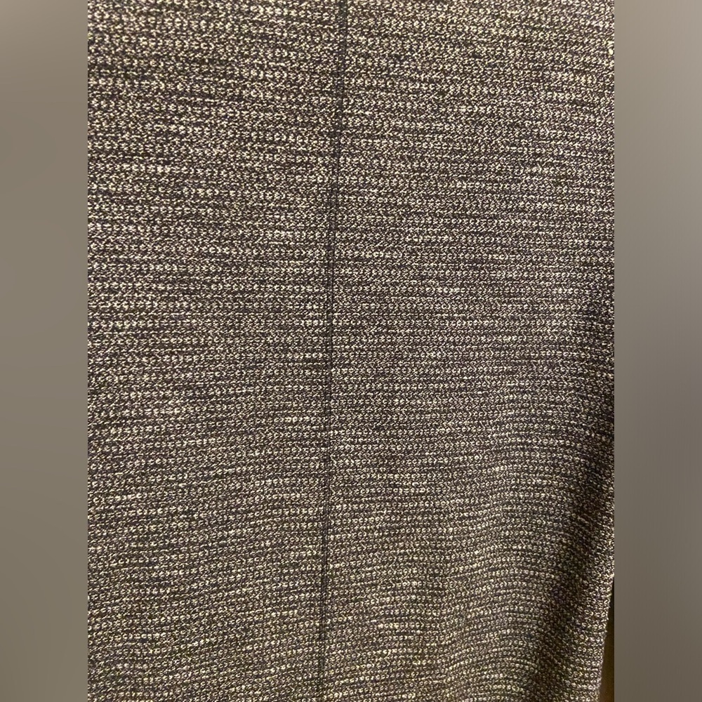 Lululemon sweater - Picture 11 of 14